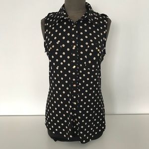 NWOT BcBgMaxazria PolkaDot Sleeveless Button Down